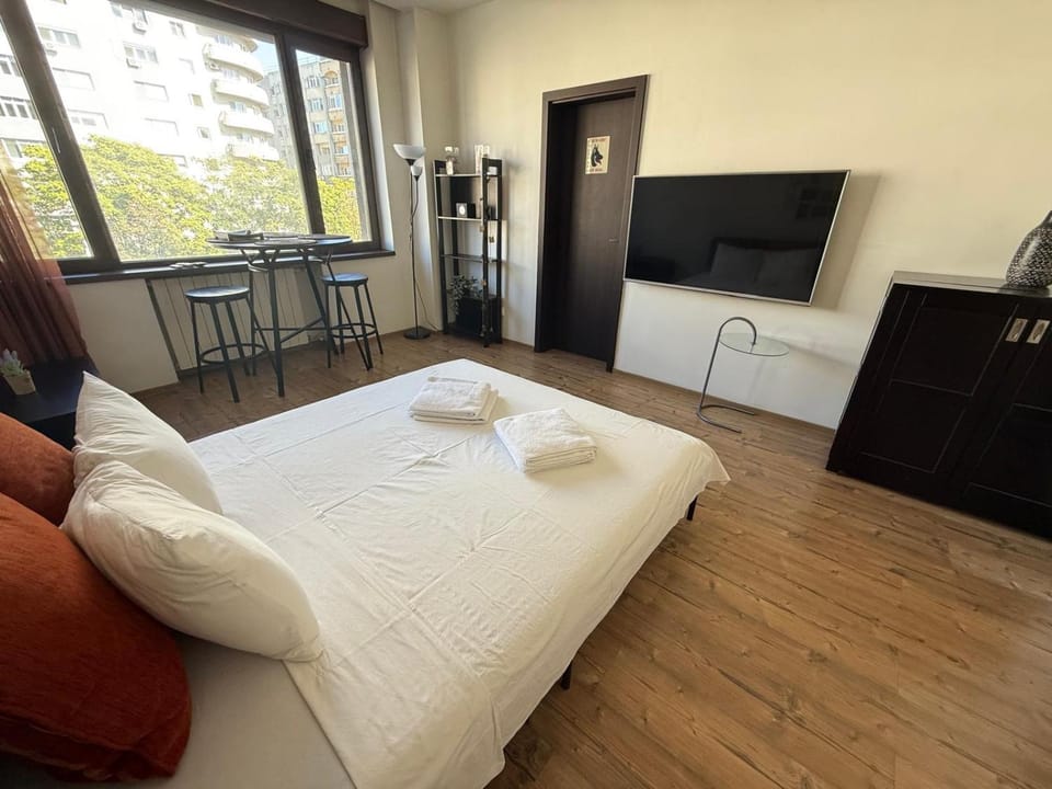 TV and multimedia, Bedroom