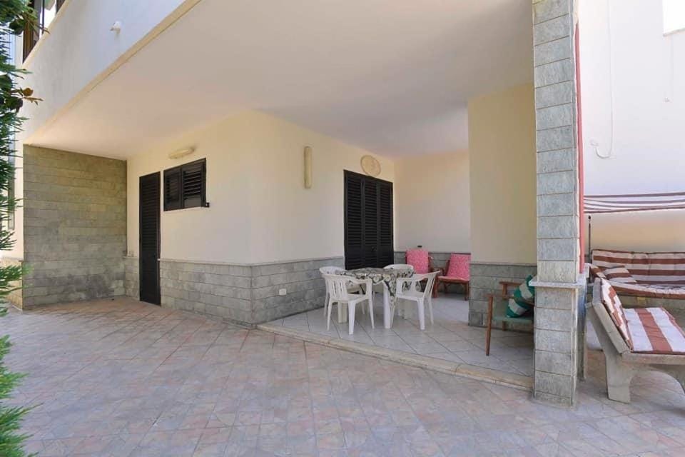 Villa Anurag House in Baia Verde