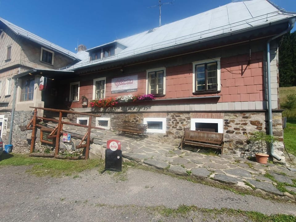 Horská bouda Čihalka Hotel in Lower Silesian Voivodeship