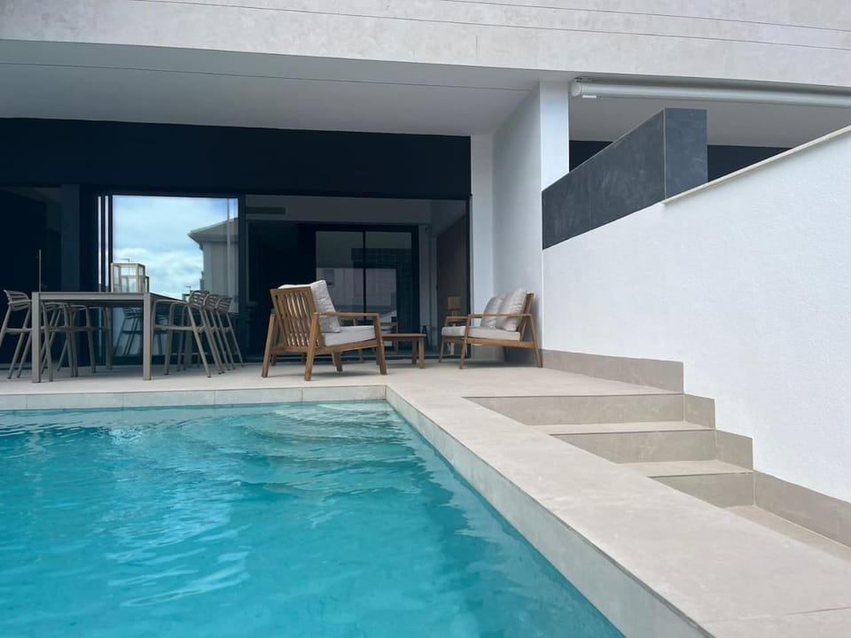 Casa Angela y Elvira House in Pilar de la Horadada