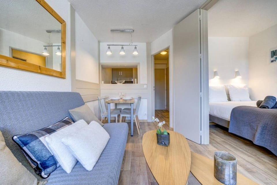 Bouquetin - Cosy 2pax Centre Vue Parking Gare routiere Apartment in Chamonix