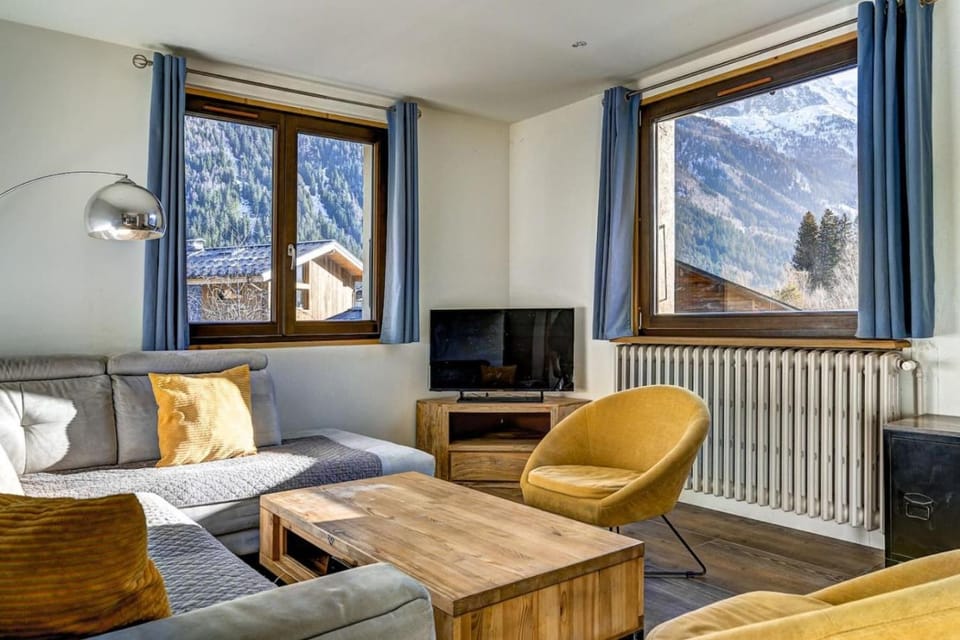 Lac - Cosy 120m2 Vues MtBlanc Flegere 5mn Lac Golf Apartment in Chamonix