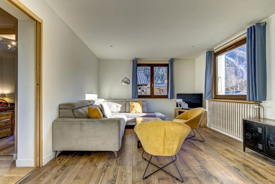 Lac - Cosy 120m2 Vues MtBlanc Flegere 5mn Lac Golf Apartment in Chamonix