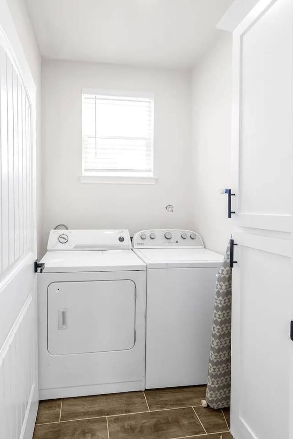 4BR En-Suite Townhome that is Near UH and Downtown House in Houston