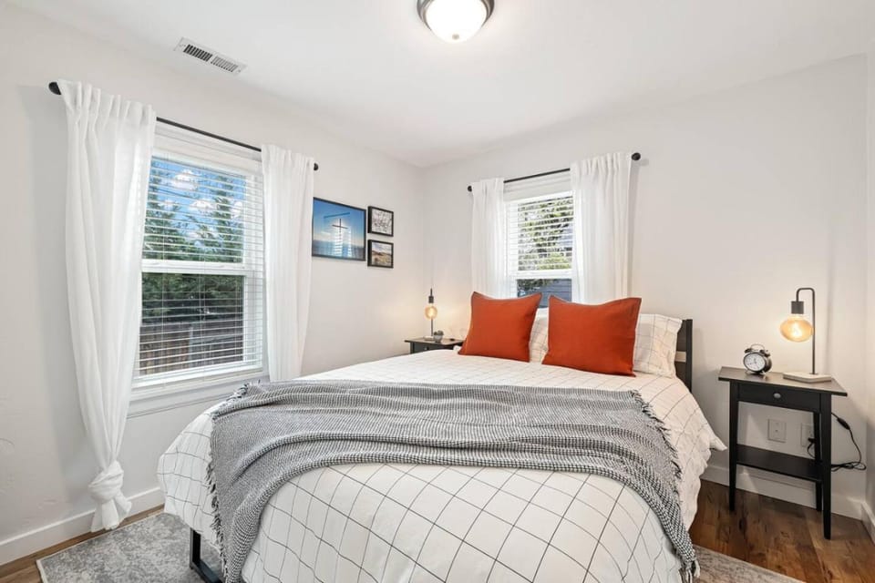 Walkable North End Home with Free Bikes House in Boise