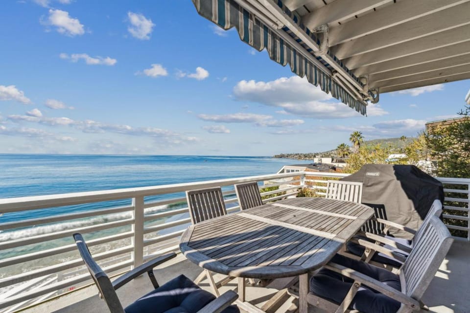 Oceanfront St Anns Beach Laguna Beach Private Beach Stairs To The Sand House in Laguna Beach