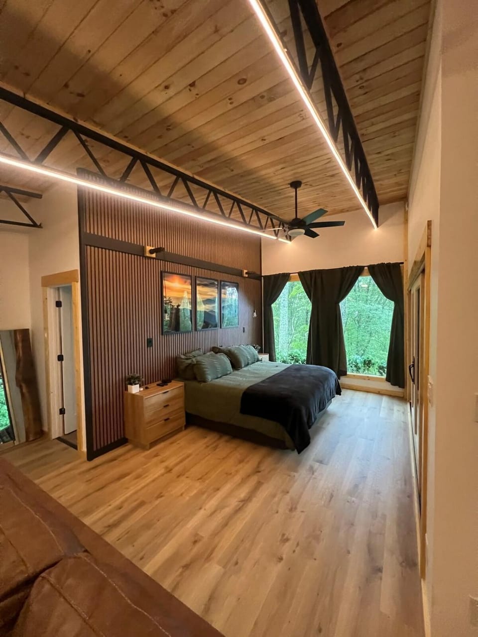 Bed, Bedroom