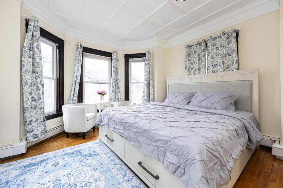 Nightingale Boston Hideaway Apartment in Boston