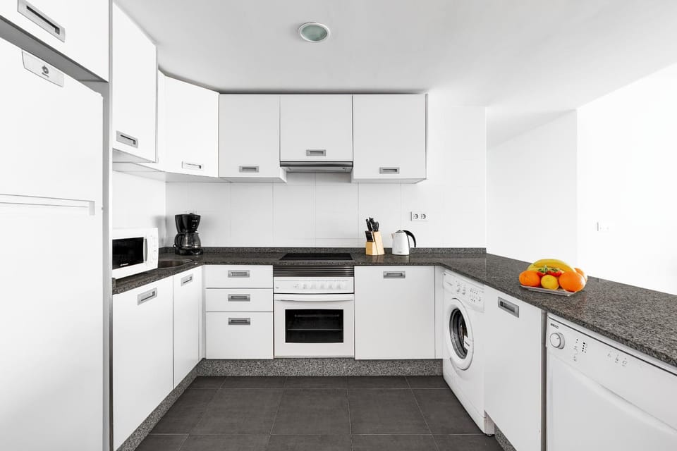 Kitchen or kitchenette, kitchen, kitchen