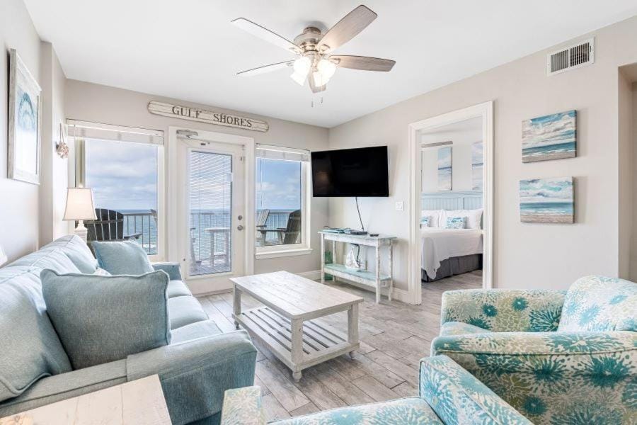 Boardwalk 1086 by Youngs Suncoast Apartment in Gulf Shores