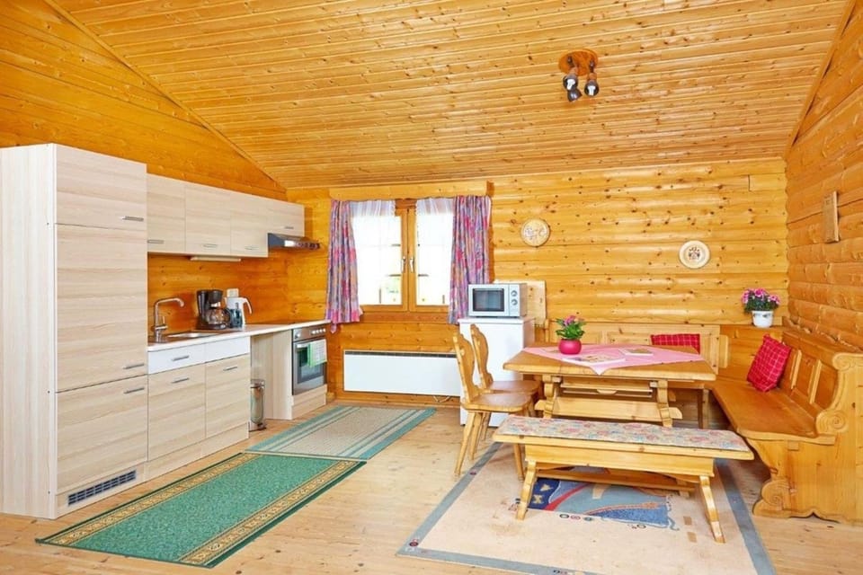 Ferienhaus Nibelungen House in Austria