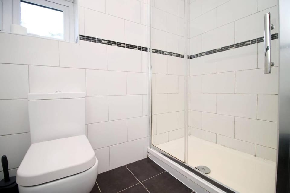 Rustic Retreat Opposite Stadium Apartment in Cardiff