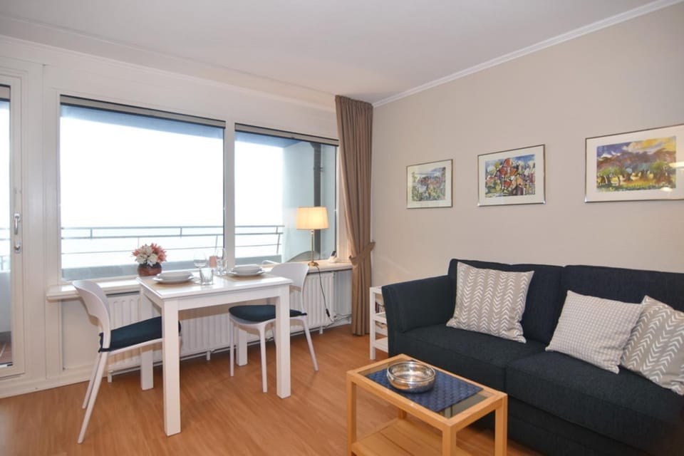 Sylter Welle, Whg 38, Seeseite 5OG Apartment in Westerland