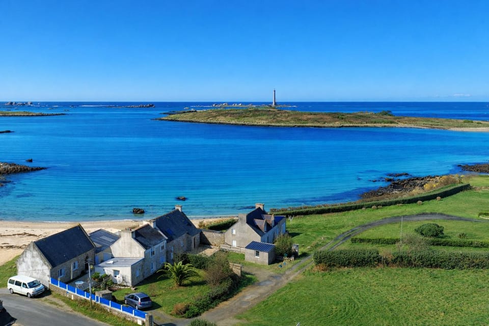 charmante maison vue mer proche plage House in Plouguerneau