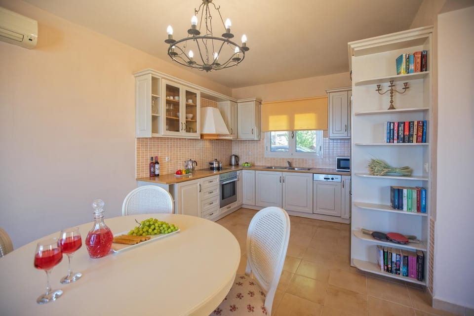 Lourdas Beach View by Villa Select Villa in Vlachata