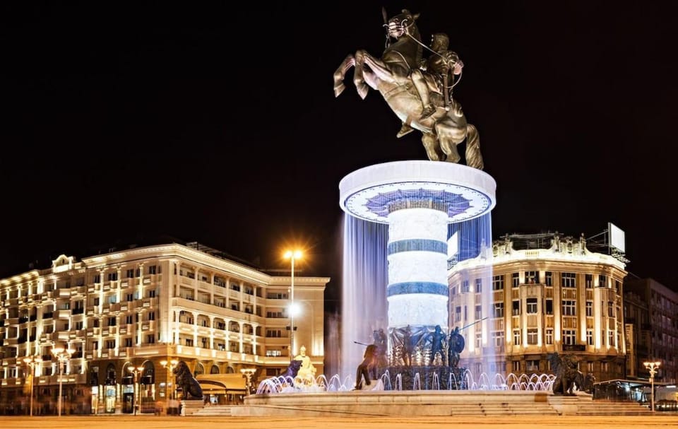 Nearby landmark, Evening entertainment