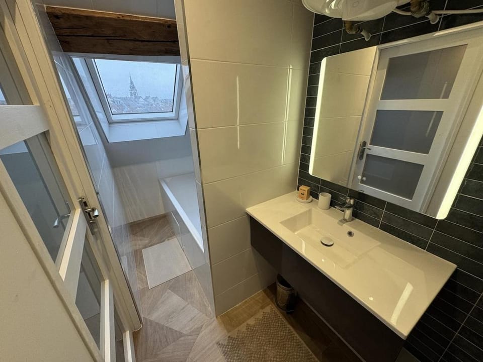 T2 vue cathédrale Apartment in Amiens