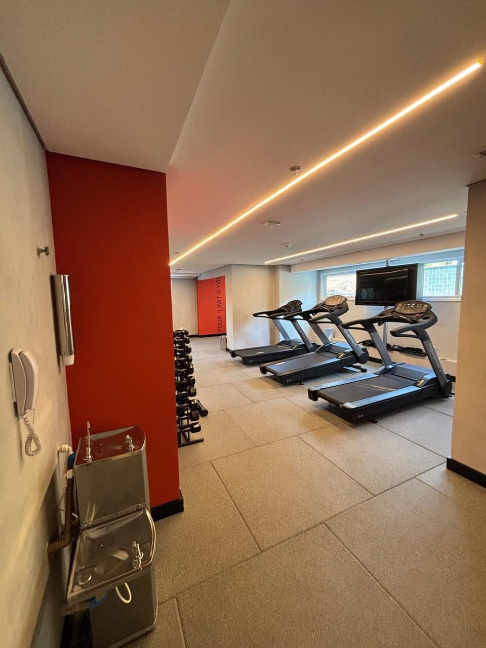 Studio confortável e novo próximo ao Allianz - piscina e coworking Apartment in Sao Paulo City