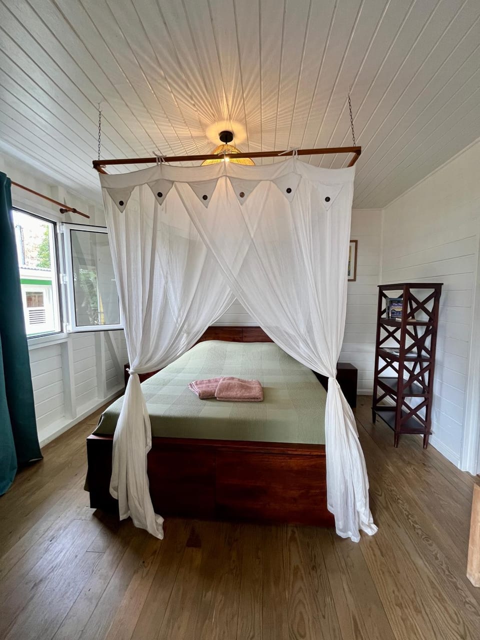 Bungalow sur la plage Frégate House in Martinique