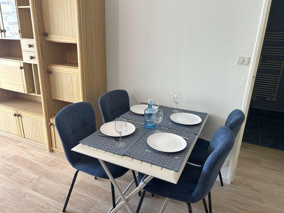 SG020-089 Appart 2 pièces 4 couchages Saint-Gilles-Croix-de-Vie Apartment in Saint-Gilles-Croix-de-Vie
