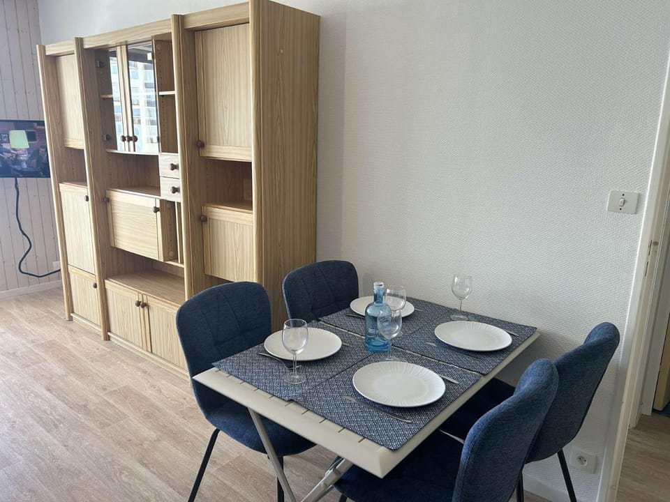 SG020-089 Appart 2 pièces 4 couchages Saint-Gilles-Croix-de-Vie Apartment in Saint-Gilles-Croix-de-Vie
