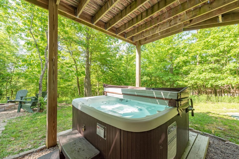 Deep Creek Dream House in Deep Creek Lake