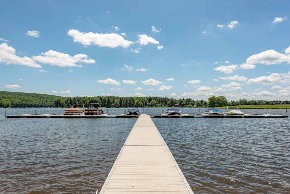 Deep Creek Dream House in Deep Creek Lake