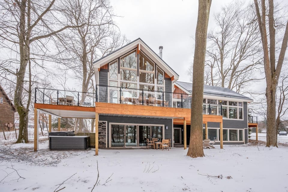 Discover Serendipity House in Deep Creek Lake