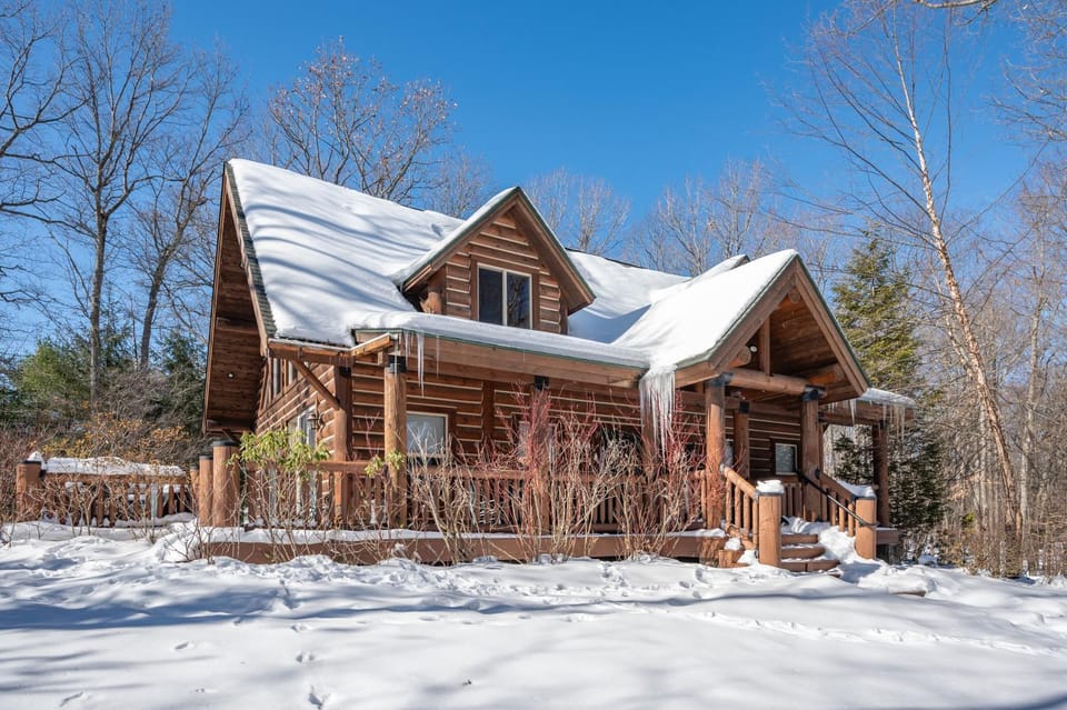 District Creek House in Deep Creek Lake
