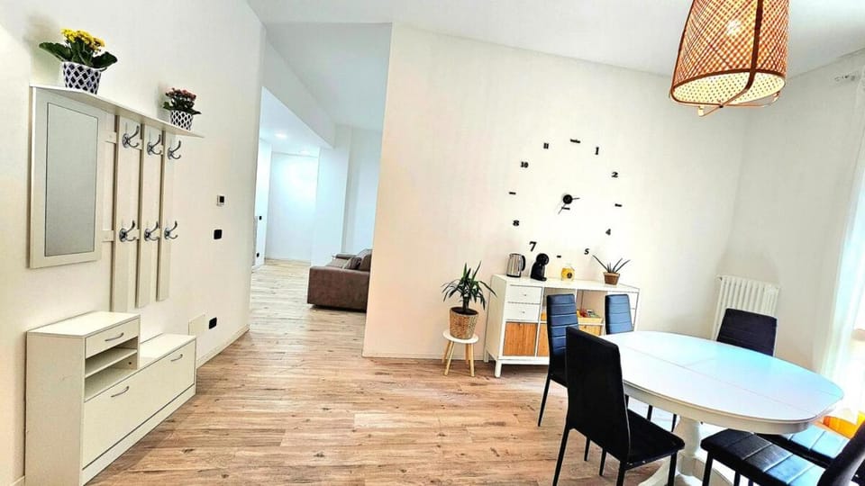 Big, Bright and Chic Terrace Flat Apartment in Bologna