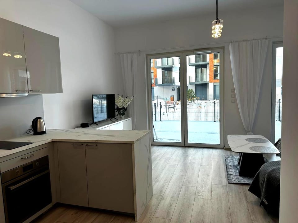 Kitchen or kitchenette, Dining area, pet friendly, stove