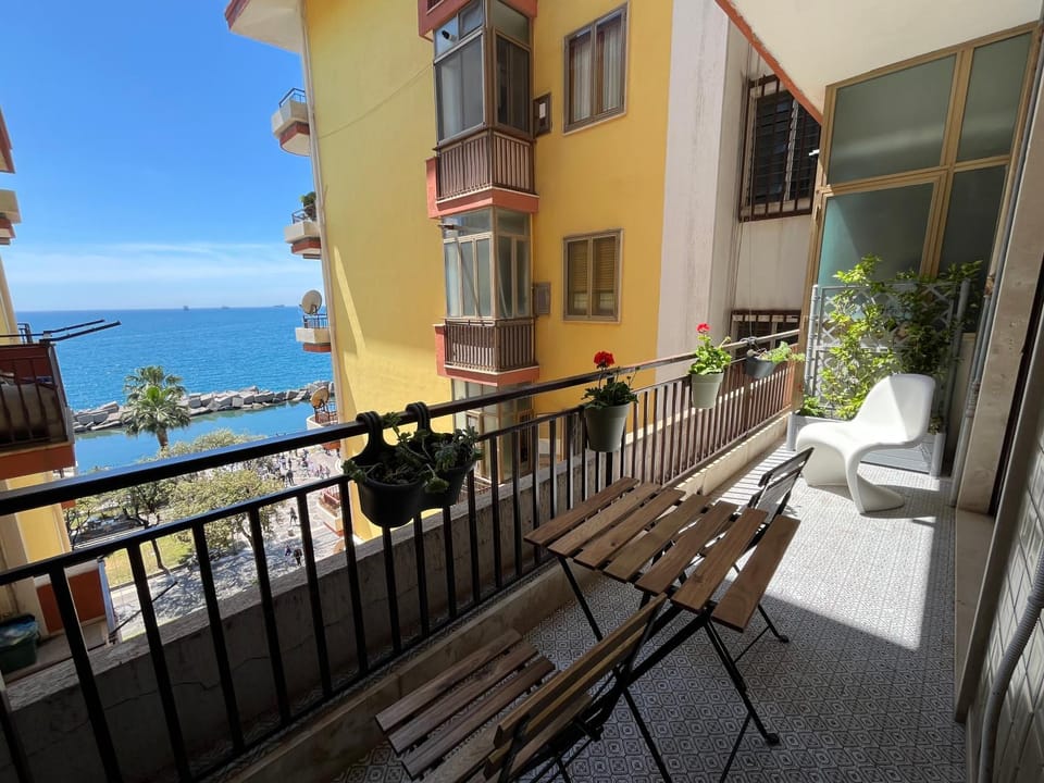 Patio, Natural landscape, View (from property/room), Balcony/Terrace, Sea view