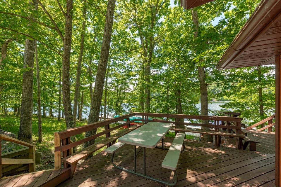Red Moose Lodge by Railey Vacations House in Deep Creek Lake