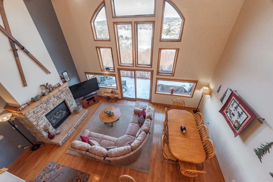Duck Duck Moose - Overlook 3B by Railey Vacations House in McHenry