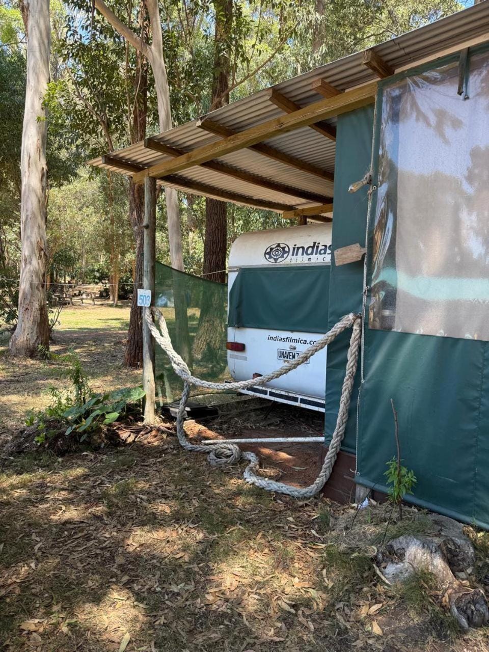 Casa Rodante Fija y Pileta en el bosque Punta del Este - camping - Campground/ 
RV Resort in Punta del Este
