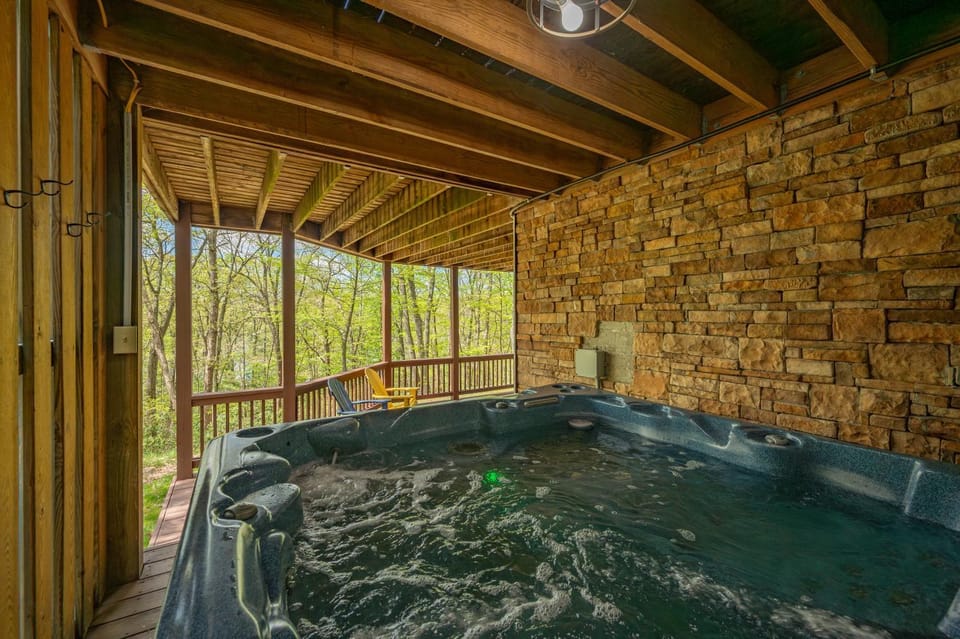 Great Expectations by Railey Vacations House in Deep Creek Lake
