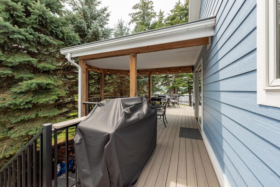 Lakefront Retreat by Railey Vacations House in Deep Creek Lake