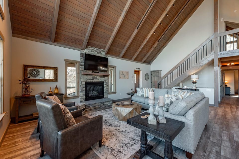 Raphaels Retreat House in Deep Creek Lake