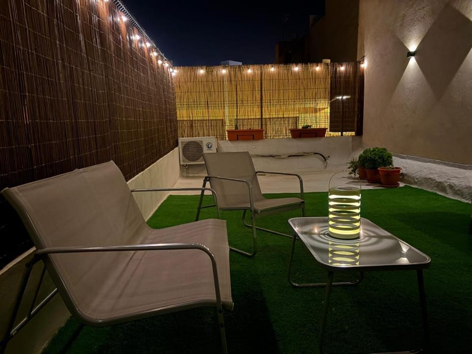 Balcony/Terrace, Balcony/Terrace