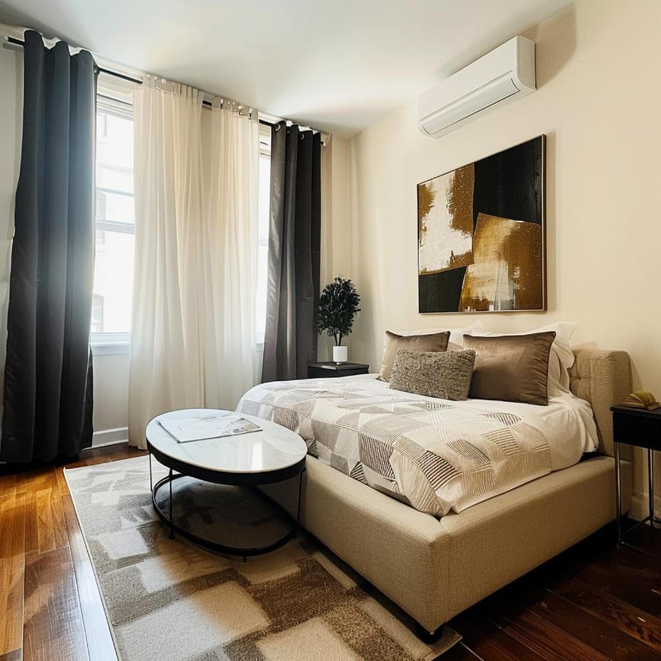 The Helton Suites at Midtown Apartment in Midtown