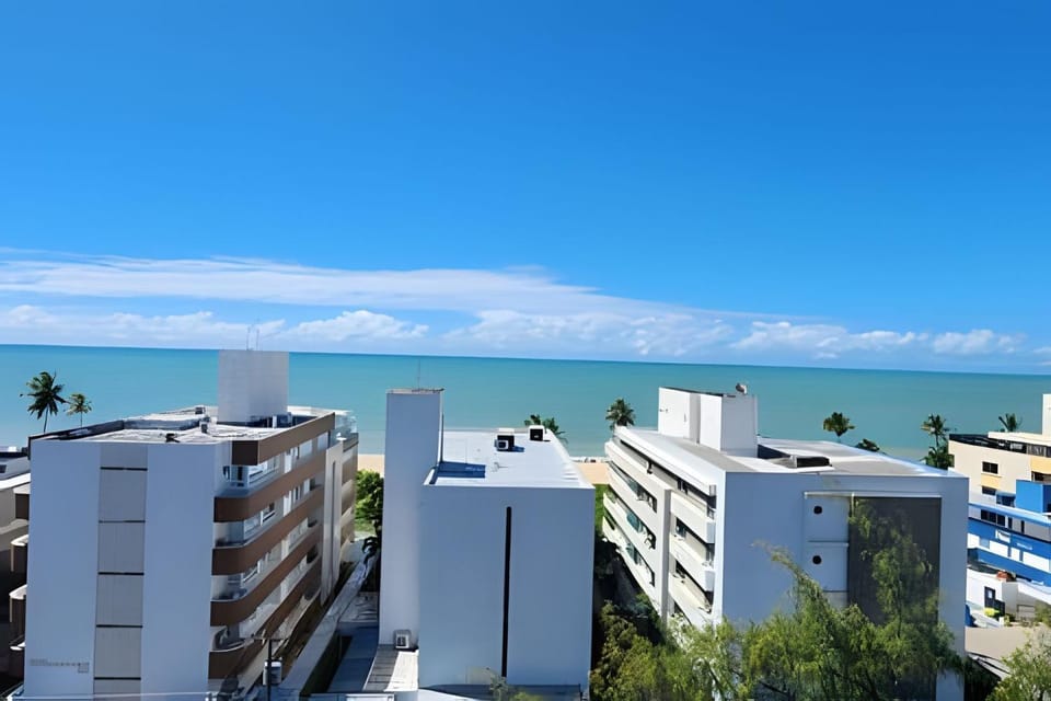 City view, Sea view