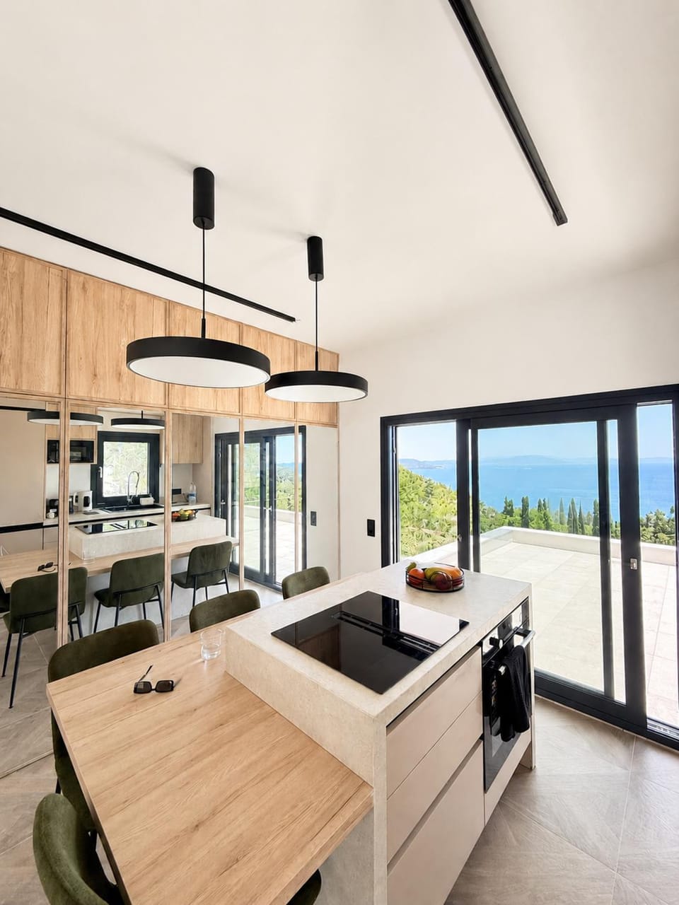 Natural landscape, Kitchen or kitchenette, Dining area, Sea view, Sea view, stove