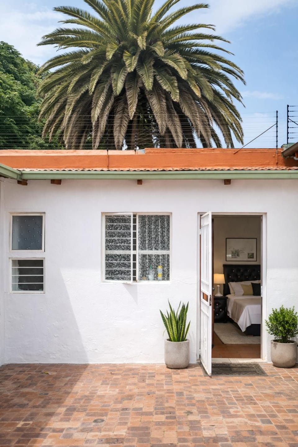 Westdene to Stay Apartment in Johannesburg