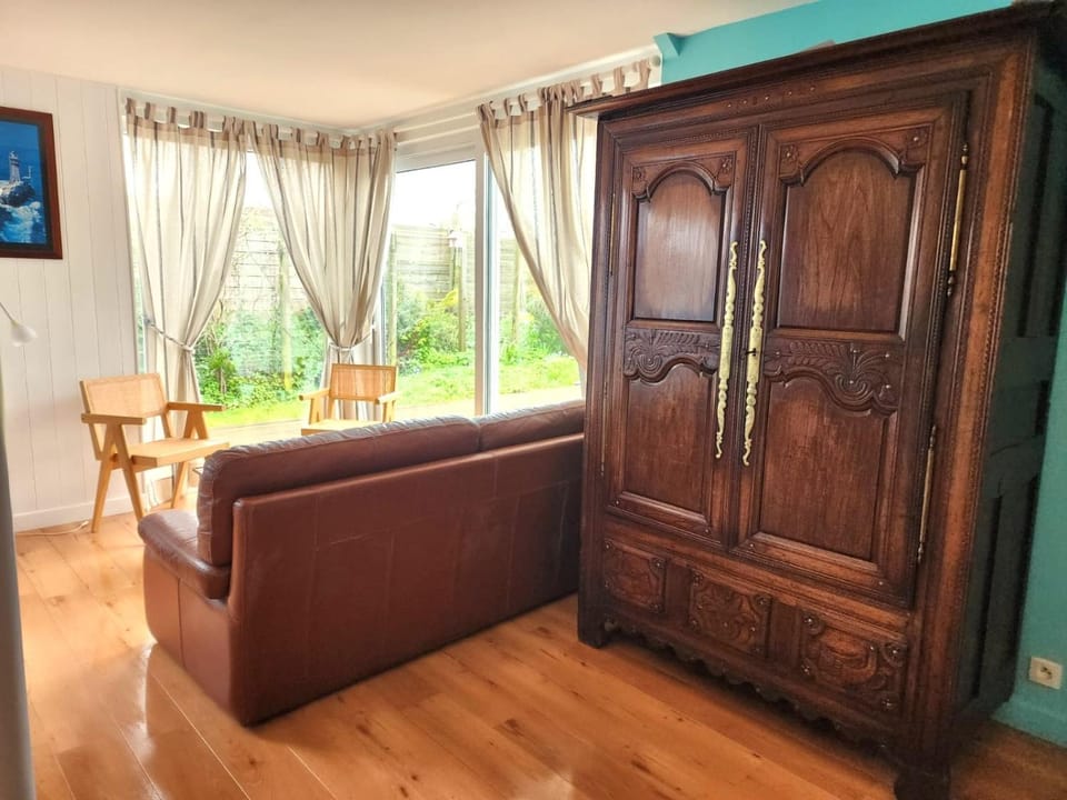 Skol Ar Louarn Ile Grande House in Brittany