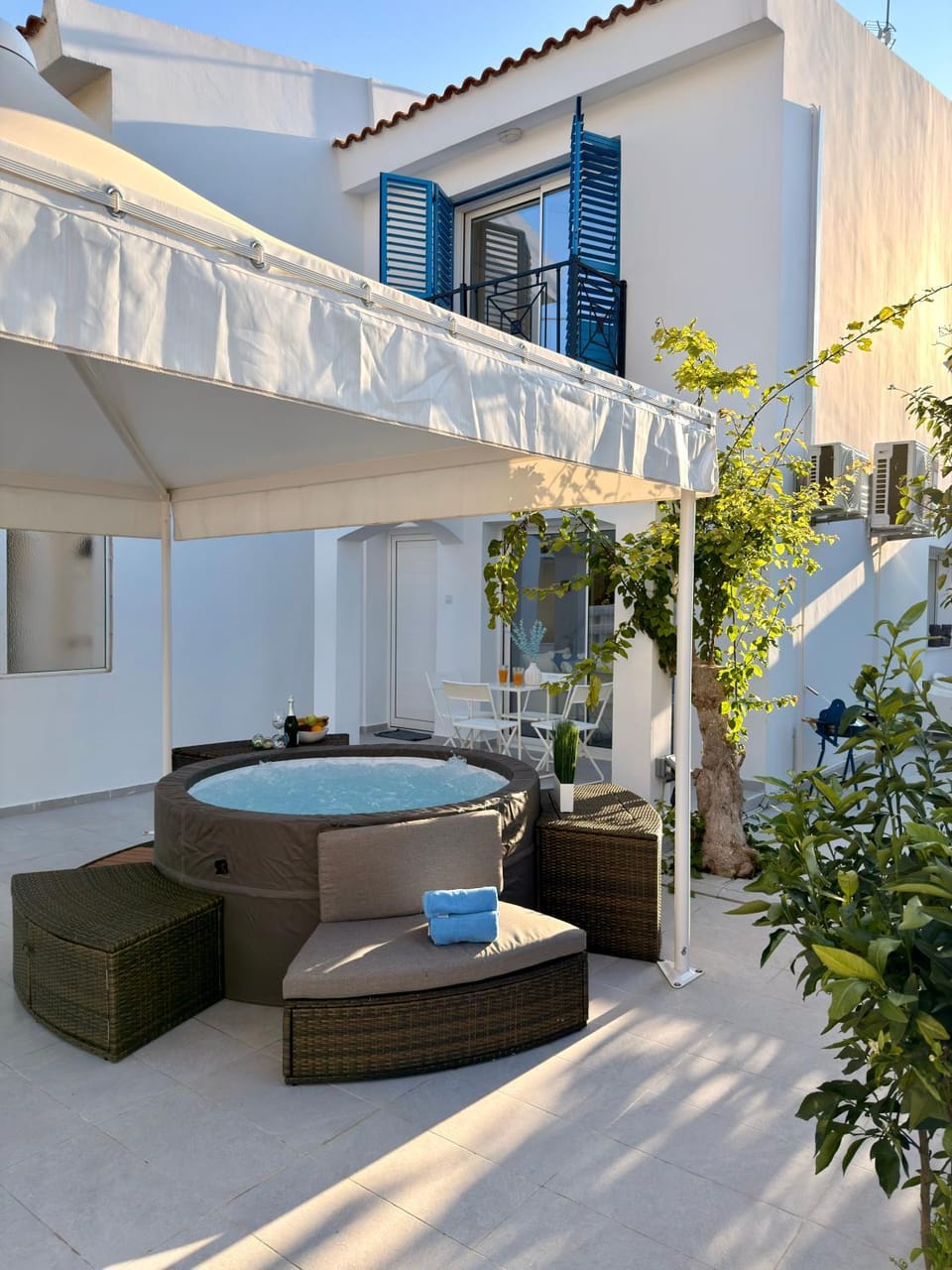 Hot Tub