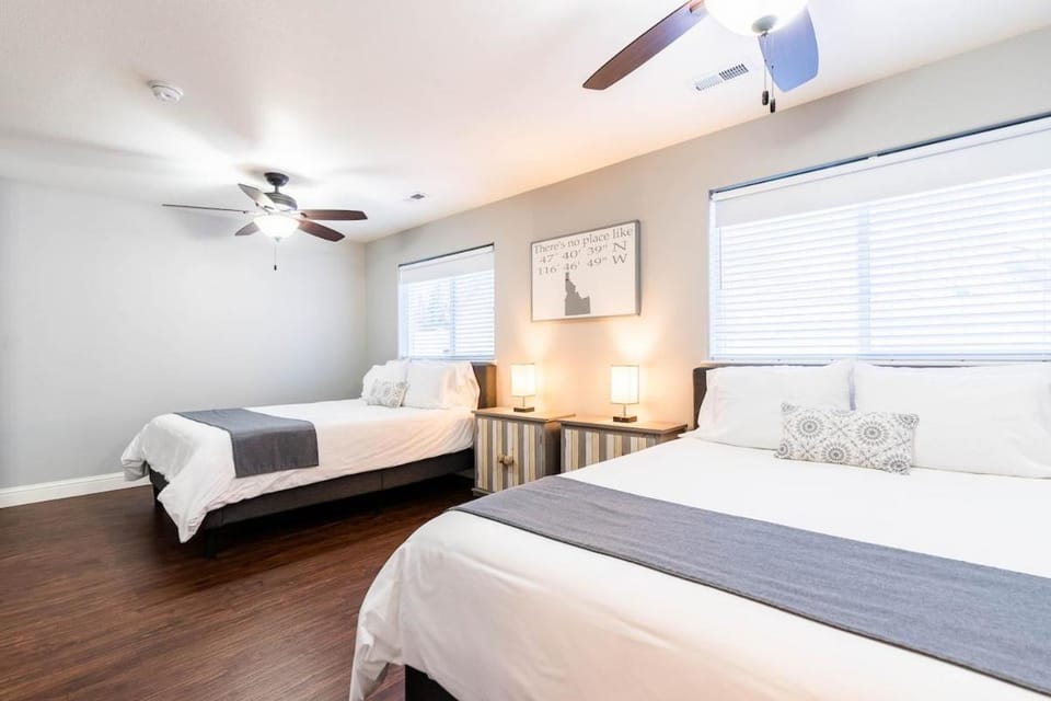 Cleanest remodeled home in Coeur d'Alene! A hundred 5 Star reviews House in Coeur dAlene