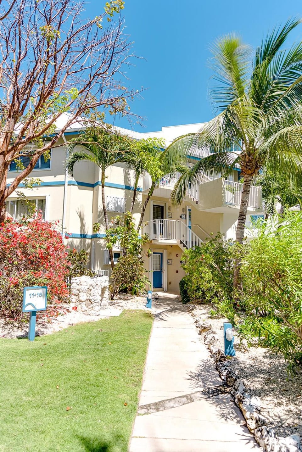 Rum Point Retreat Your island escape Apartment in Sand Point Road
