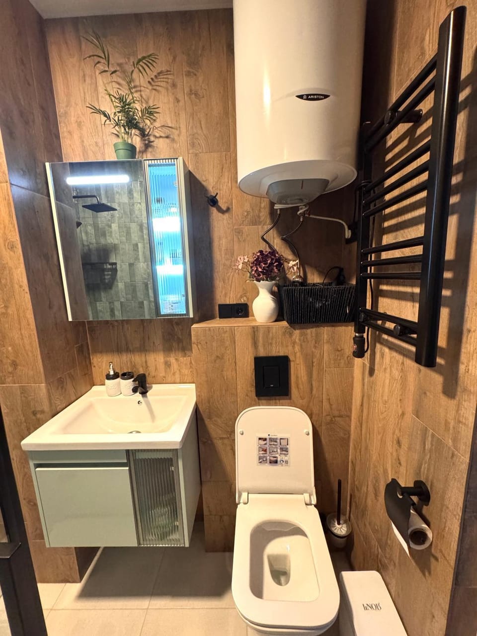 Toilet, Bathroom