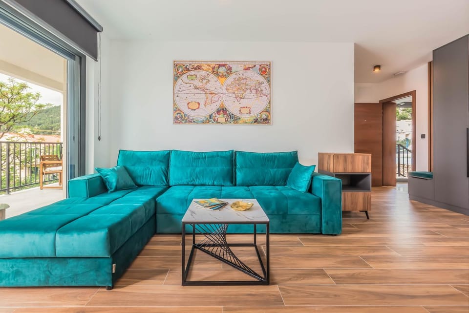 Luxury Villa MAJA Apartment in Baška Voda