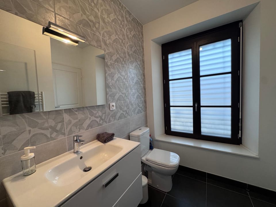 Toilet, Bathroom